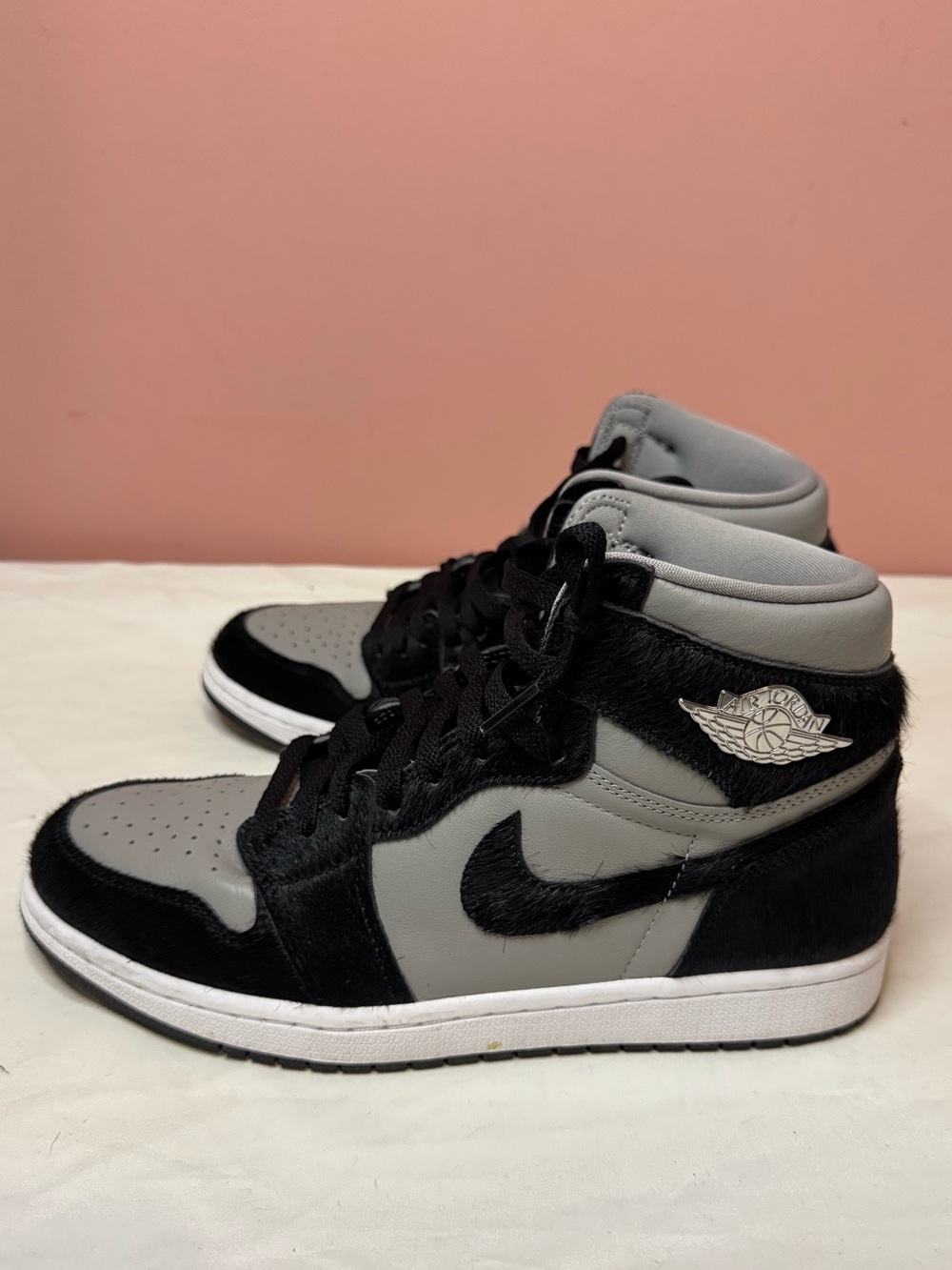 Air Jordan 1 High Top Sneakers in Gray and Black - Picture 2 of 11
